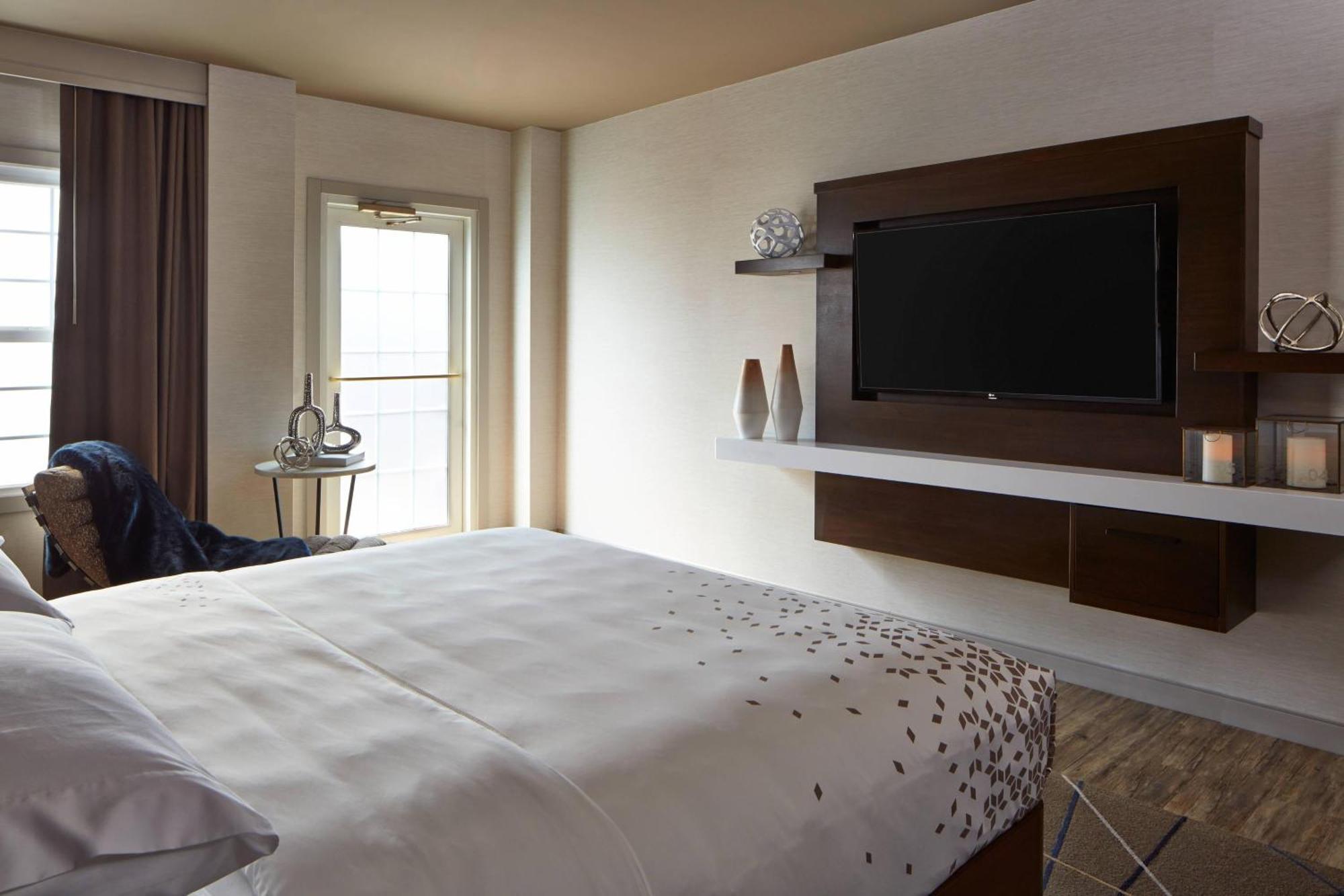 The Del Monte Lodge Renaissance Rochester Hotel & Spa Ngoại thất bức ảnh